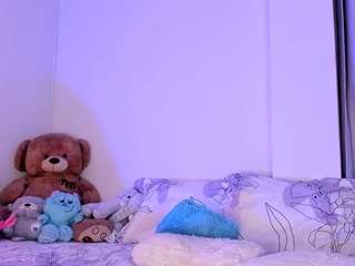 liliimoon — Camsoda recorded stream image, 07.11.2025 07:10
