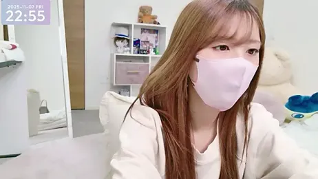 -SHINON- — Stripchat recorded stream screenshot (07 Nov 2025)