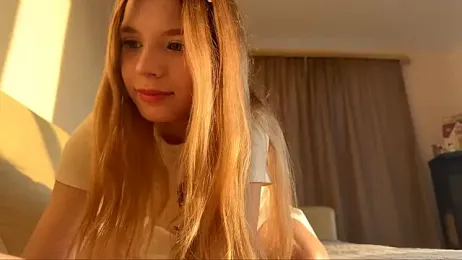 FruityXo — Stripchat recorded stream screenshot (07 Nov 2025)