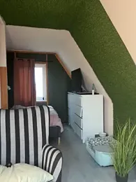 21sweetSunny — Stripchat recorded stream screenshot (08 Nov 2025)