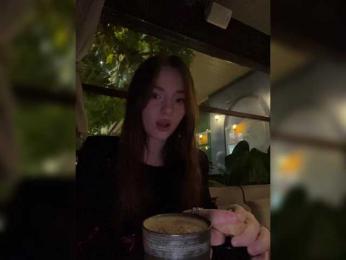 OlivkaVif — Bongacams recorded stream screenshot (08 Nov 2025)