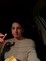 DoriDeluxe66 — Stripchat recorded stream screenshot (08 Nov 2025)