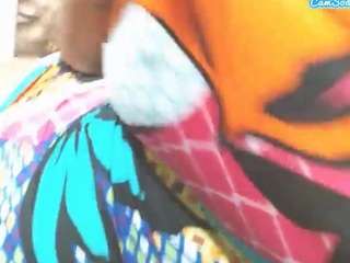 liquidfire — Camsoda recorded stream screenshot (09 Nov 2025)