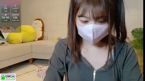 SUZU_ — Stripchat recorded stream image, 09.11.2025 12:00