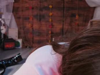 mollyflwers — Chaturbate recorded stream image, 10.11.2025 17:20