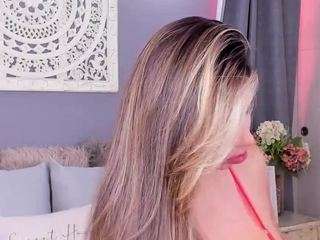 taniafernandez — Camsoda recorded stream image, 10.11.2025 17:40