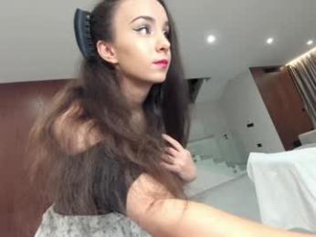 ehotlovea — Chaturbate recorded stream screenshot (13 Nov 2025)