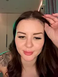 Alina_Vibe_Me — Stripchat recorded stream image, 13.11.2025 23:30