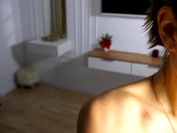 molly_p — Chaturbate recorded stream screenshot (14 Nov 2025)