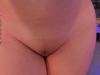 MadelineFox — Bongacams recorded stream image, 14.11.2025 10:20