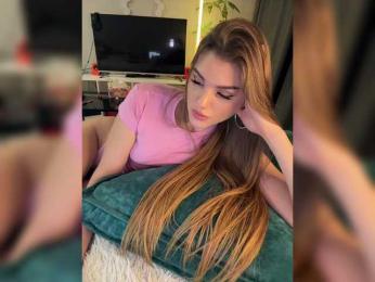 SweetyMia — Bongacams recorded stream screenshot (14 Nov 2025)