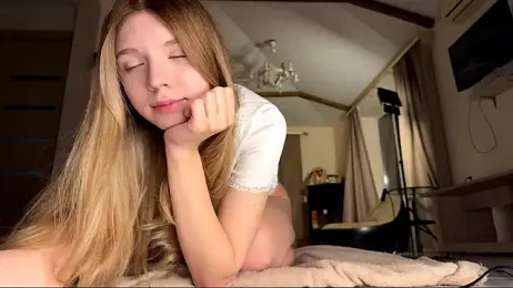 FruityXo — Stripchat recorded stream screenshot (14 Nov 2025)