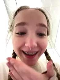 bambi_lu — Stripchat recorded stream image, 14.11.2025 18:00