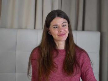 Lady_Viktoria — Bongacams recorded stream screenshot (14 Nov 2025)