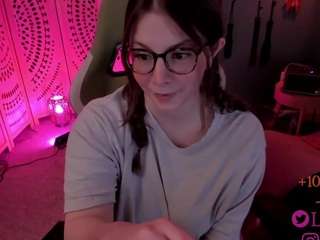 lila-ellis — Camsoda recorded stream image, 16.11.2025 05:10