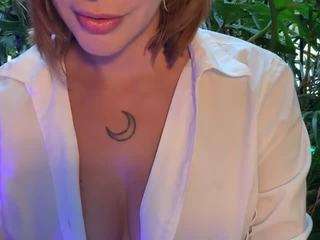 anastaxialynn — Camsoda recorded stream screenshot (16 Nov 2025)