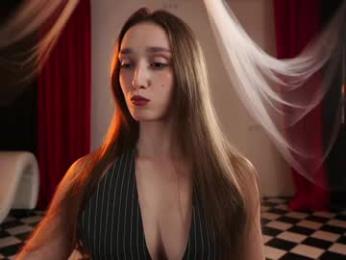 _meganmeow_ — Chaturbate recorded stream screenshot (16 Nov 2025)