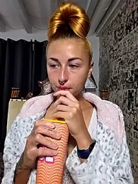 kylie_blck — Stripchat recorded stream image, 17.11.2025 03:40