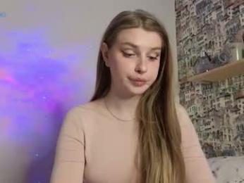 aliceparis69 — Chaturbate recorded stream screenshot (17 Nov 2025)