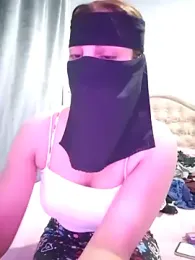 _arabica_ — Stripchat recorded stream image, 17.11.2025 17:30
