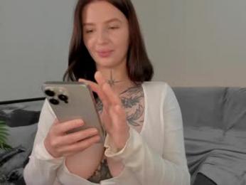 alyssa_fabulous — Chaturbate recorded stream image, 18.11.2025 10:40