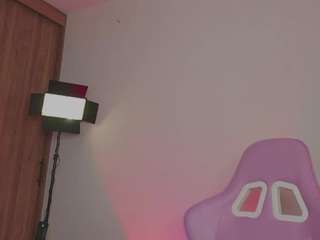 cheerryyy1 — Camsoda recorded stream image, 19.11.2025 03:50