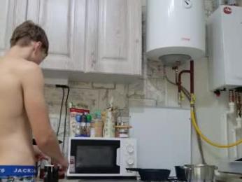 yummyalexxx — Chaturbate recorded stream screenshot (19 Nov 2025)