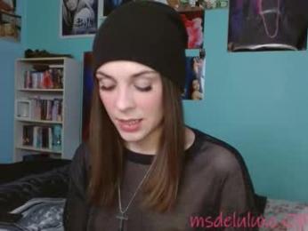 msdeluluxo — Chaturbate recorded stream image, 19.11.2025 22:10