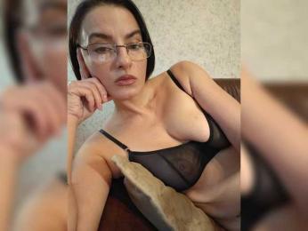 Flammeee — Bongacams recorded stream image, 20.11.2025 10:50