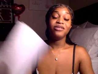 iluvsaffire-bleu — Camsoda recorded stream screenshot (24 Feb 2025)