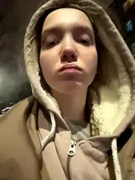 bambi_lu — Stripchat recorded stream image, 20.11.2025 17:00