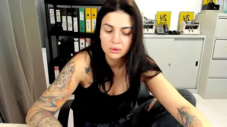 TiffanySweet — Stripchat recorded stream image, 21.11.2025 18:50