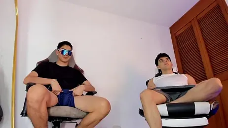 sotooliver3 — Stripchat recorded stream image, 21.11.2025 20:20