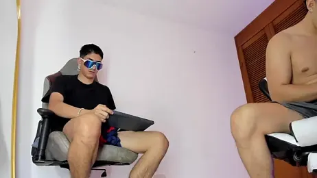 sotooliver3 — Stripchat recorded stream image, 21.11.2025 20:20