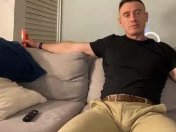 donnybasilisk — Chaturbate recorded stream image, 22.11.2025 02:00