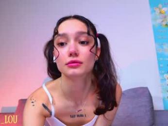 breeding_material — Chaturbate recorded stream image, 22.11.2025 15:10