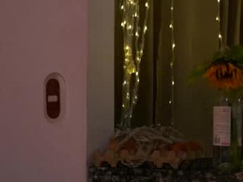 lola_cocks — Chaturbate recorded stream screenshot (22 Nov 2025)