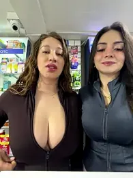 roouse — Stripchat recorded stream screenshot (23 Nov 2025)