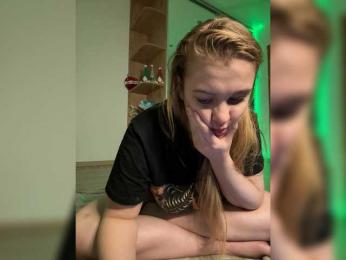 Jucielussie — Bongacams recorded stream screenshot (23 Nov 2025)