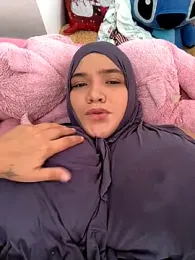 sweetmuslim01 — Stripchat recorded stream image, 23.11.2025 17:30