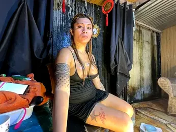 Fayola_Beatrix — Stripchat recorded stream screenshot (24 Nov 2025)