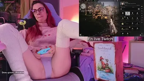 Indriya2x0 — Stripchat recorded stream image, 24.11.2025 20:40