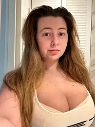 curvyflawless — Stripchat recorded stream screenshot (25 Nov 2025)