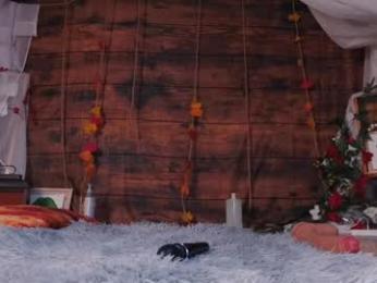 mollyflwers — Chaturbate recorded stream screenshot (25 Nov 2025)