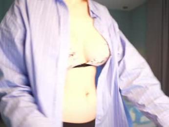love_you_to123 — Chaturbate recorded stream image, 27.11.2025 10:20