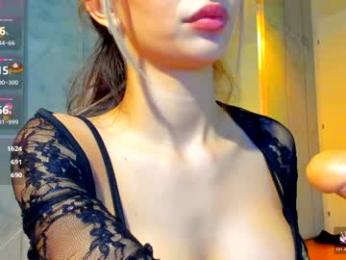 sassyt33n — Chaturbate recorded stream screenshot (27 Nov 2025)