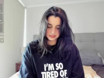 yourfreakygirl — Chaturbate recorded stream image, 27.11.2025 19:20