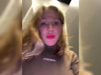 LiiBaby — Bongacams recorded stream image, 25.02.2025 13:30