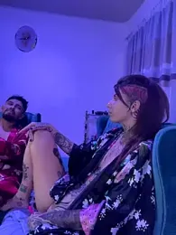 Izy_cute_ — Stripchat recorded stream screenshot (28 Nov 2025)