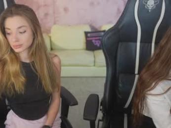 anabel054 — Chaturbate recorded stream screenshot (28 Nov 2025)